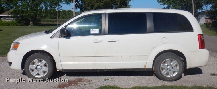 image for item DP0319 2010 Dodge Grand Caravan SE