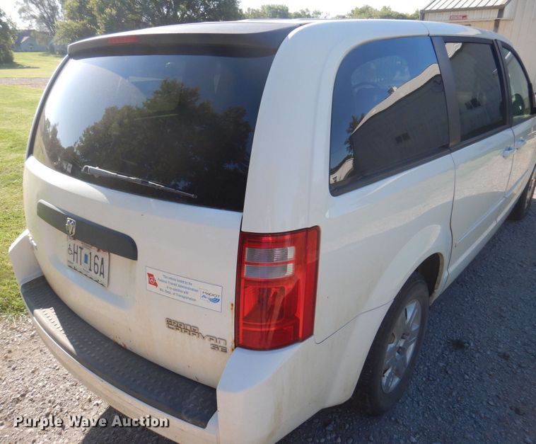 image for item DP0319 2010 Dodge Grand Caravan SE