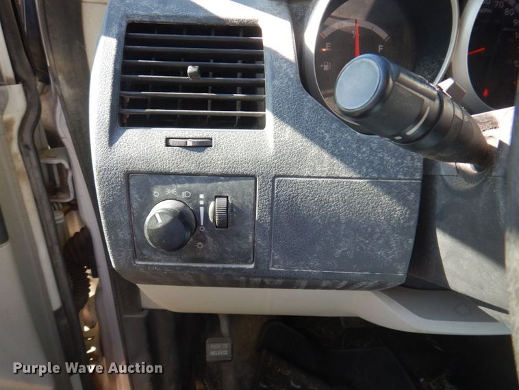 image for item DP0319 2010 Dodge Grand Caravan SE