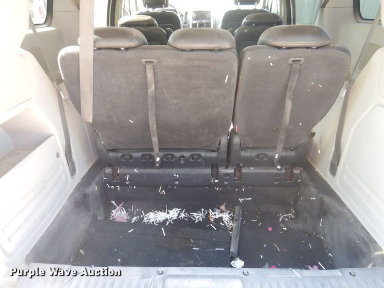 image for item DP0319 2010 Dodge Grand Caravan SE