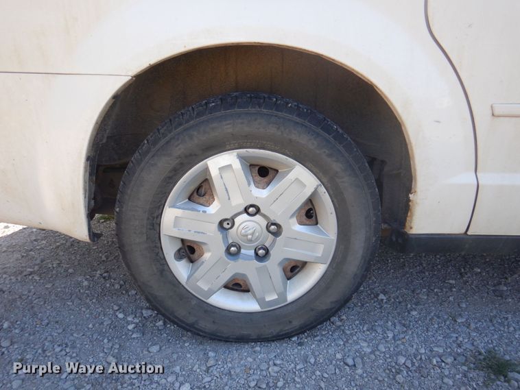 image for item DP0319 2010 Dodge Grand Caravan SE