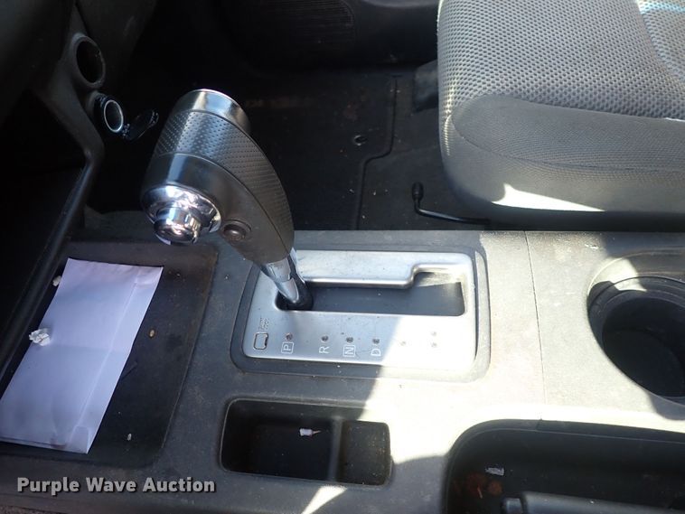 image for item DQ2939 2009 Suzuki Equator  Ext. Cab pickup truck