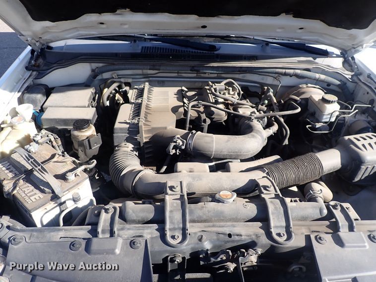 image for item DQ2939 2009 Suzuki Equator  Ext. Cab pickup truck