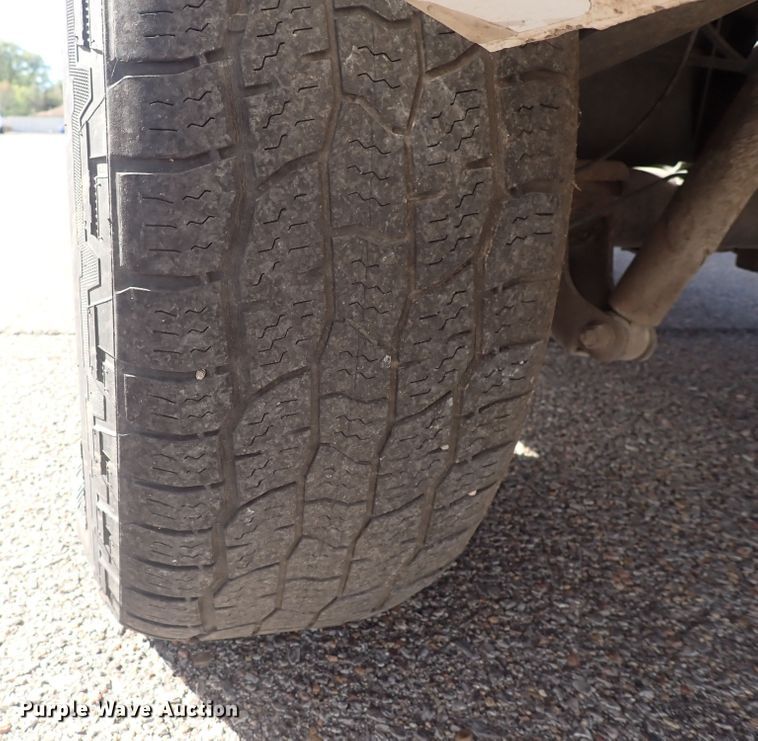 image for item DQ2946 2013 Chevrolet Silverado 1500  Ext. Cab pickup truck