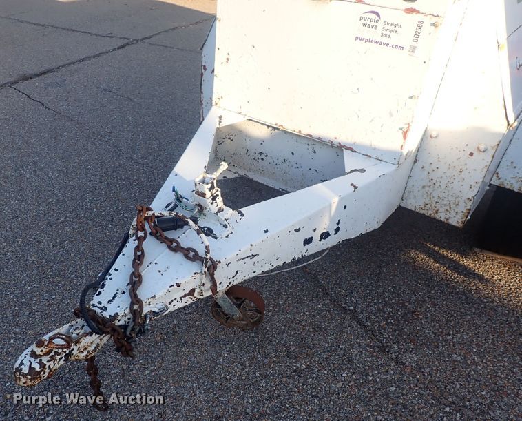 image for item DQ2968 Smith 100  air compressor