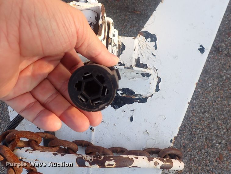 image for item DQ2968 Smith 100  air compressor