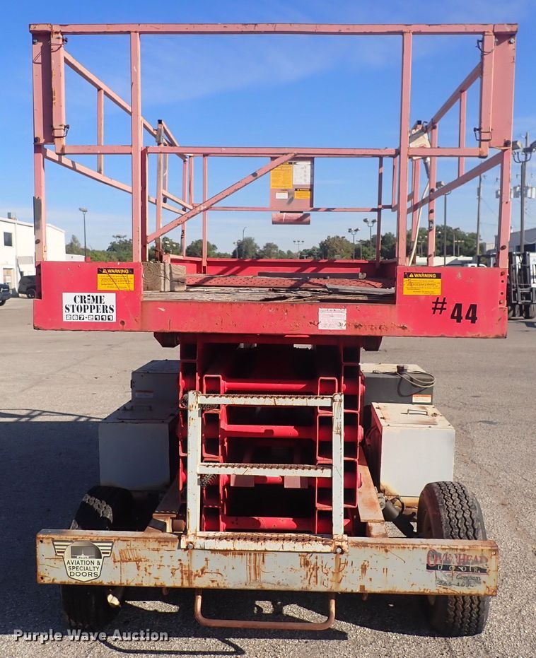 image for item DQ2972 Quadrex 33E  scissor lift