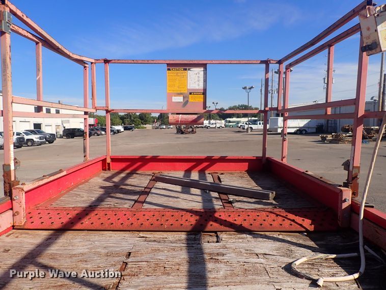 image for item DQ2972 Quadrex 33E  scissor lift