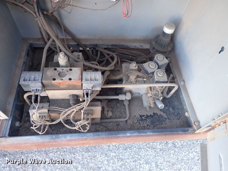 image for item DQ2972 Quadrex 33E  scissor lift