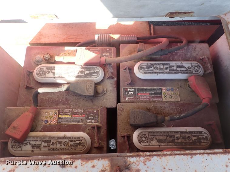 image for item DQ2972 Quadrex 33E  scissor lift