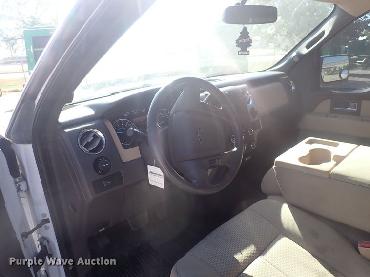 image for item DQ2987 2013 Ford F150  SuperCrew pickup truck