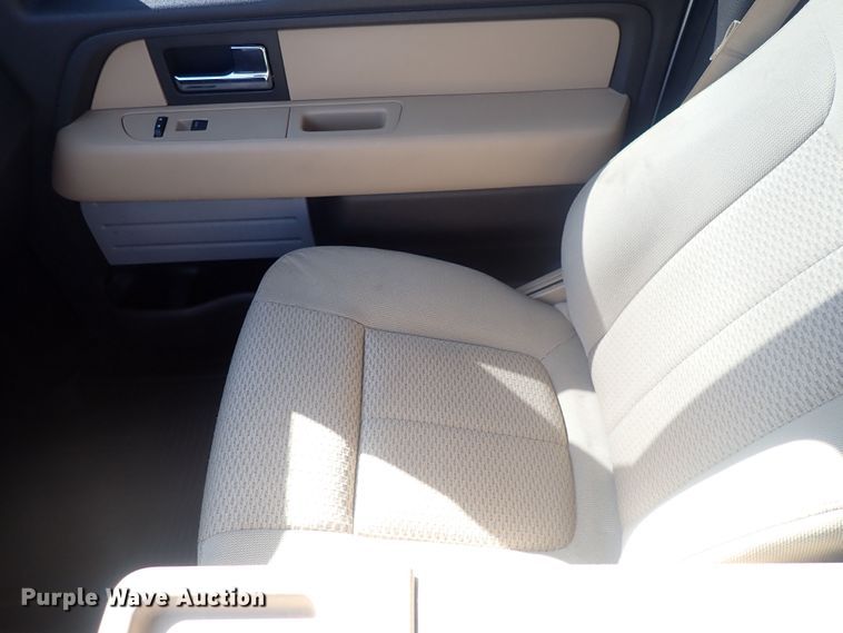 image for item DQ2987 2013 Ford F150  SuperCrew pickup truck