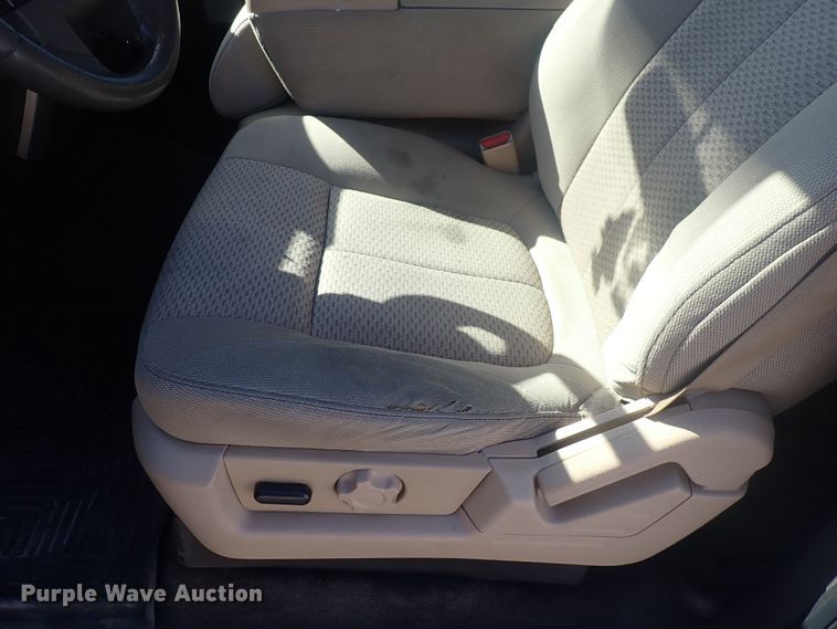 image for item DQ2987 2013 Ford F150  SuperCrew pickup truck