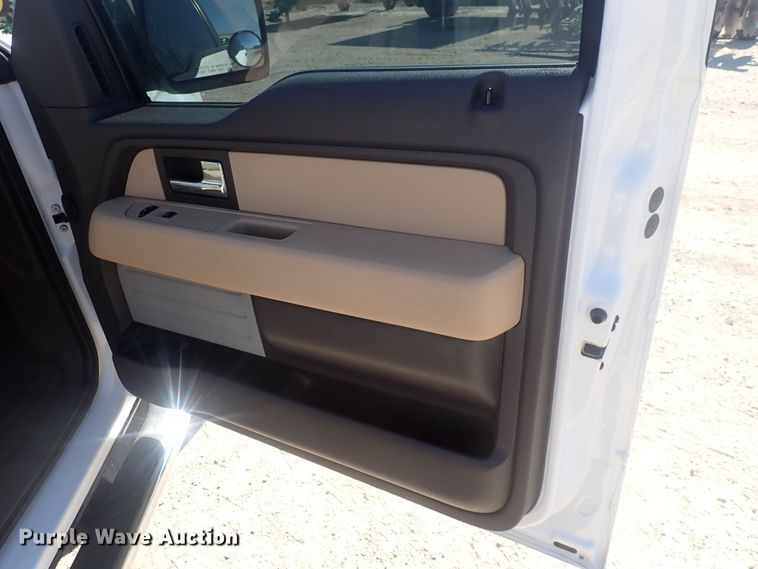 image for item DQ2987 2013 Ford F150  SuperCrew pickup truck