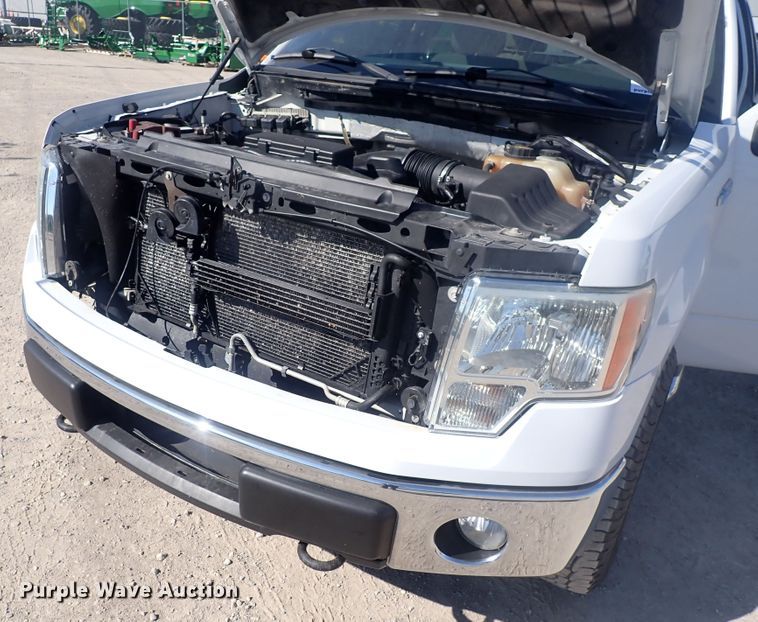 image for item DQ2987 2013 Ford F150  SuperCrew pickup truck