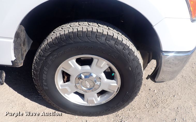 image for item DQ2987 2013 Ford F150  SuperCrew pickup truck