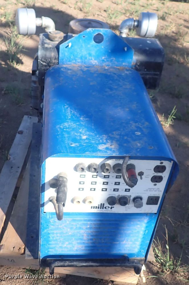 image for item DQ3018 Miller AEAD-200LE  welder/generator