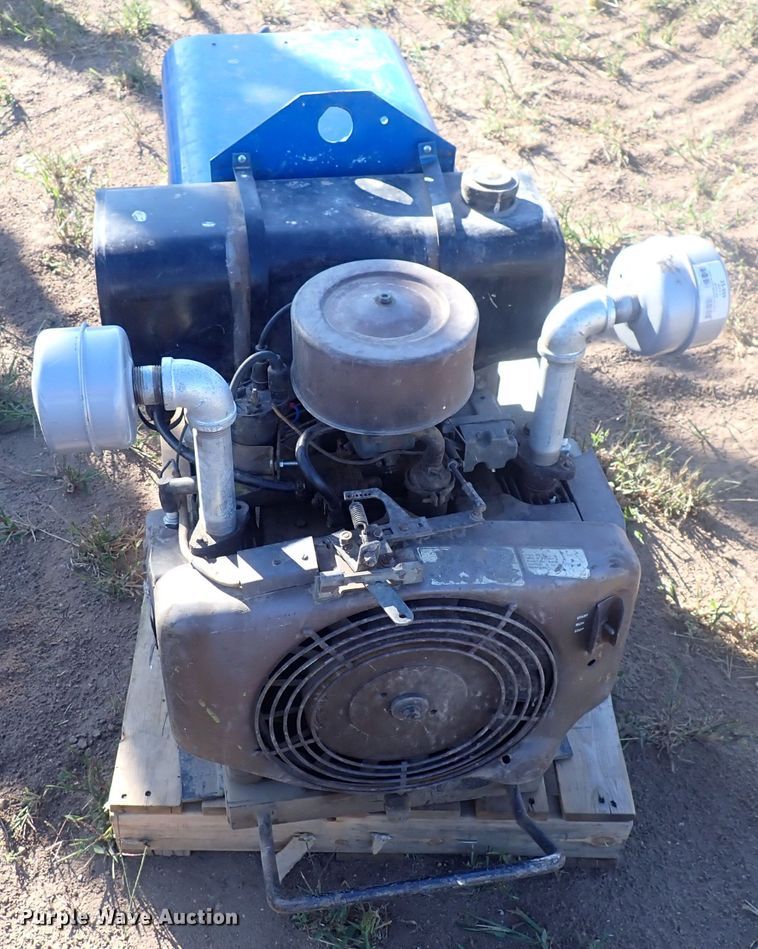 image for item DQ3018 Miller AEAD-200LE  welder/generator