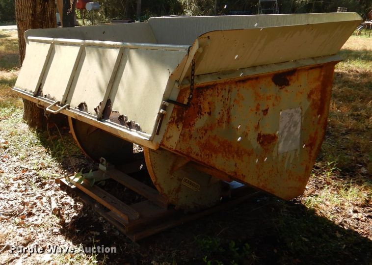 image for item DR2058 Hippo Hopper  manual tilt hopper