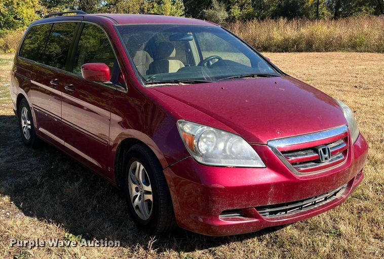 image for item DR7277 2006 Honda Odyssey  van