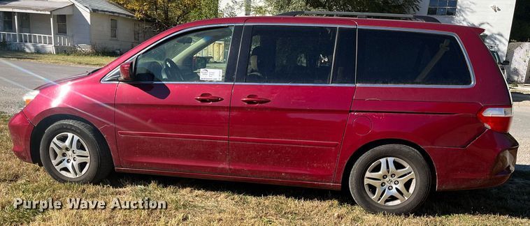 image for item DR7277 2006 Honda Odyssey  van