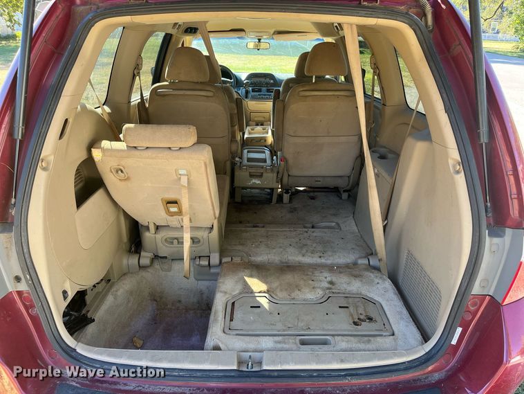 image for item DR7277 2006 Honda Odyssey  van