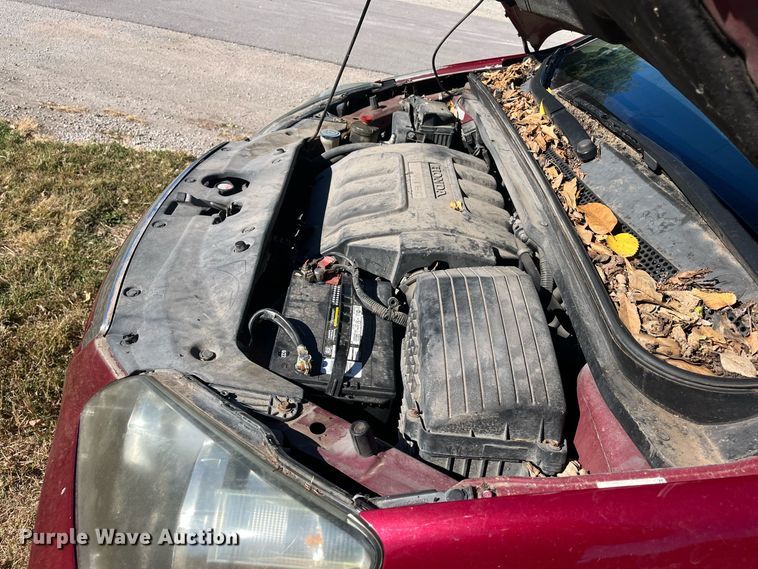 image for item DR7277 2006 Honda Odyssey  van