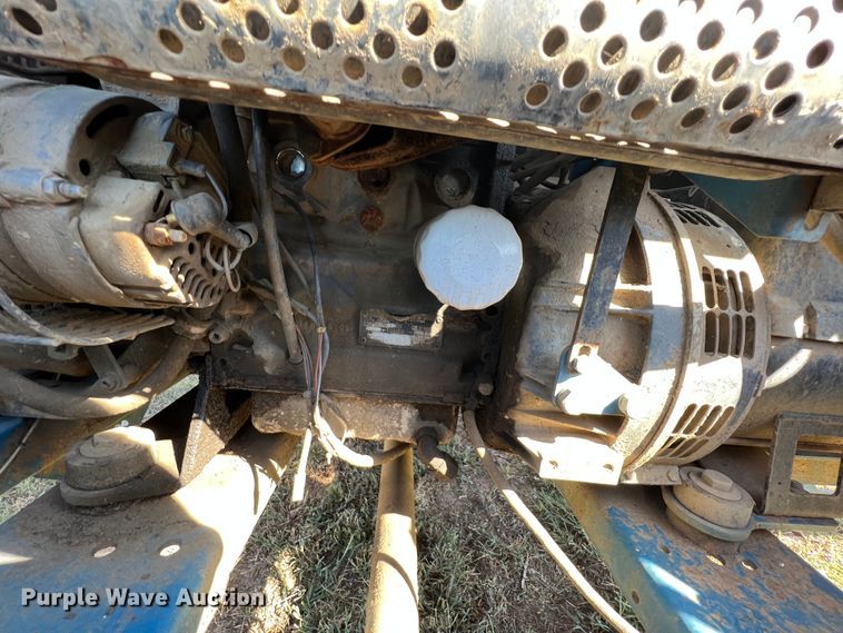 image for item HX9918 2005 Genie TML  light plant