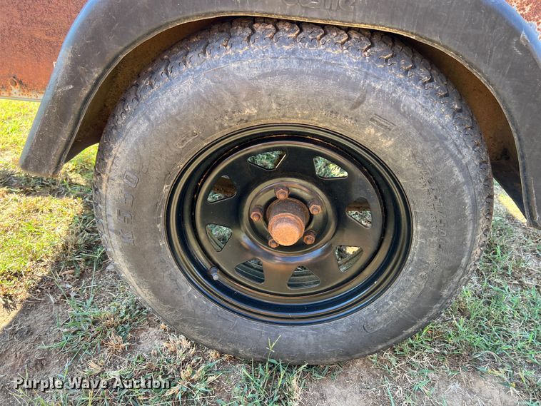 image for item HX9918 2005 Genie TML  light plant