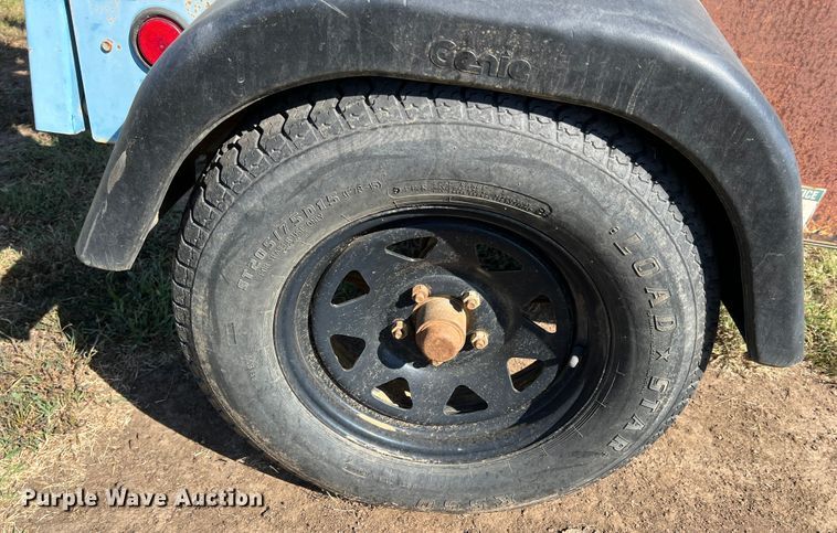 image for item HX9918 2005 Genie TML  light plant