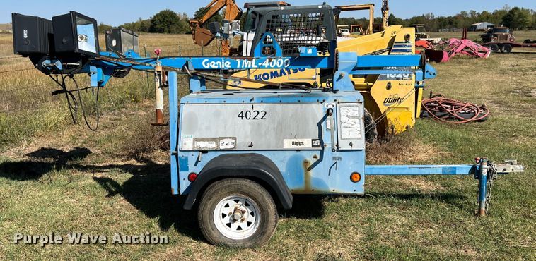 image for item HX9919 2007 Genie TML-4000  light plant