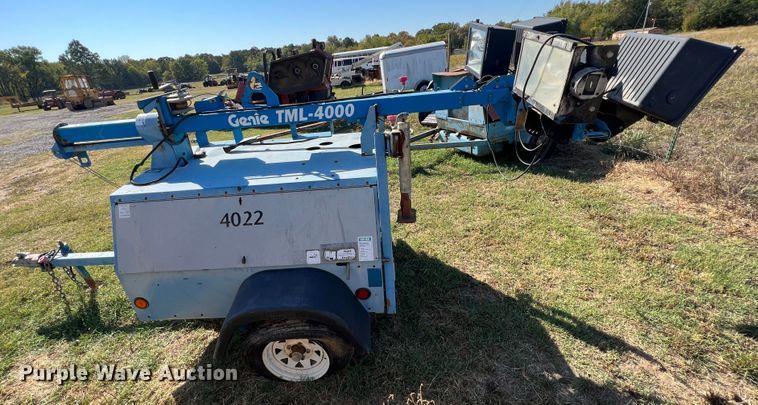 image for item HX9919 2007 Genie TML-4000  light plant