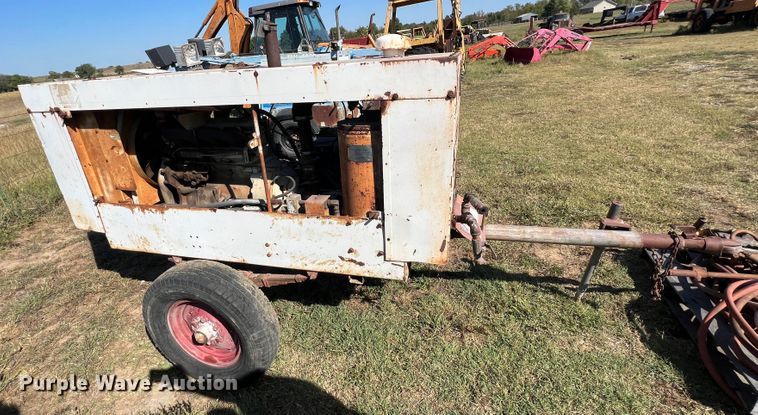 image for item HX9921 1986 Sullivan Machinery  air compressor