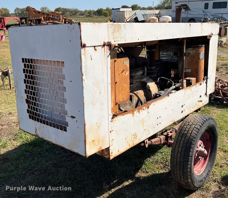 image for item HX9921 1986 Sullivan Machinery  air compressor