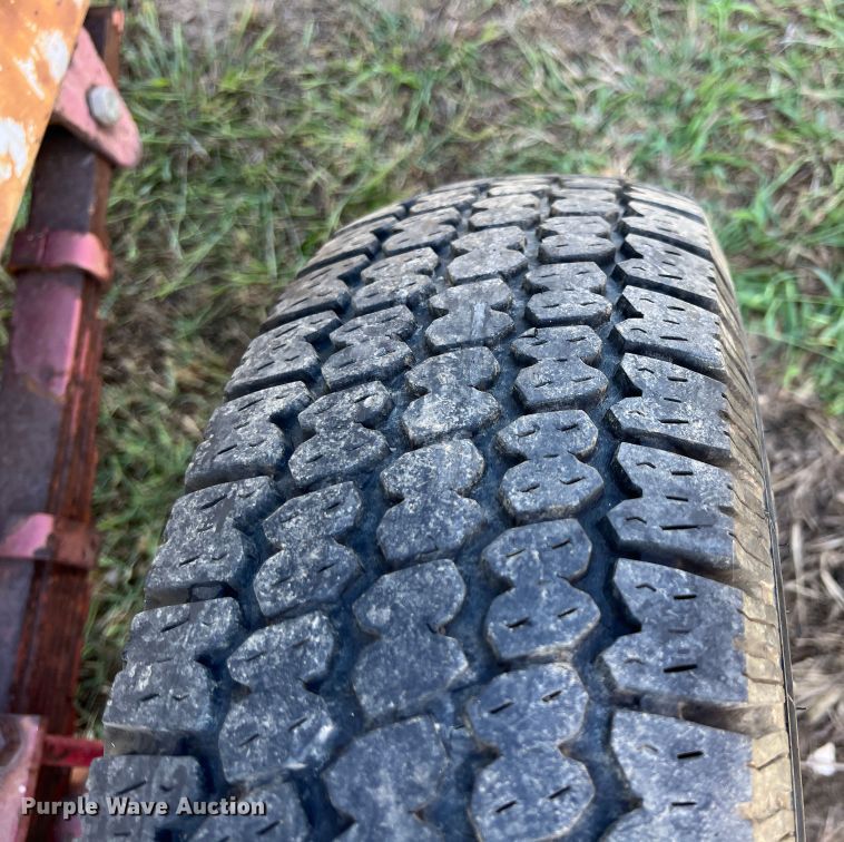 image for item HX9921 1986 Sullivan Machinery  air compressor