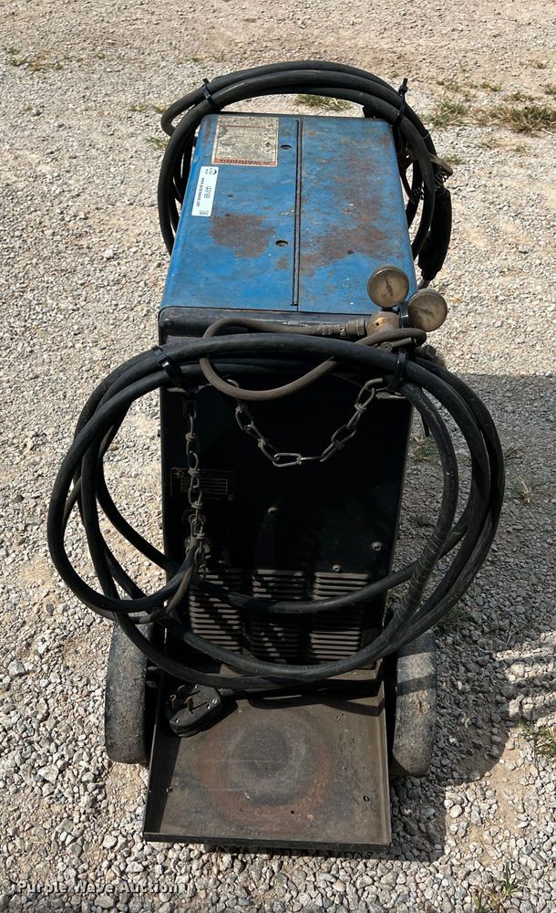 image for item IA9189 Miller Millermatic 250  welder