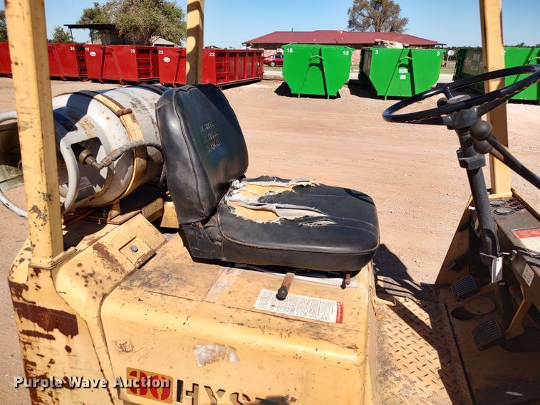 image for item IS9470 Hyster S30XL  forklift