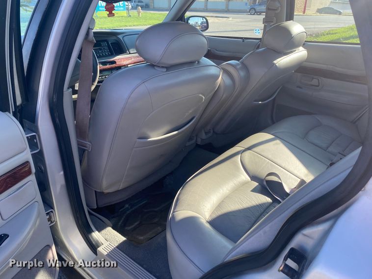 image for item JA9034 2002 Mercury Grand Marquis