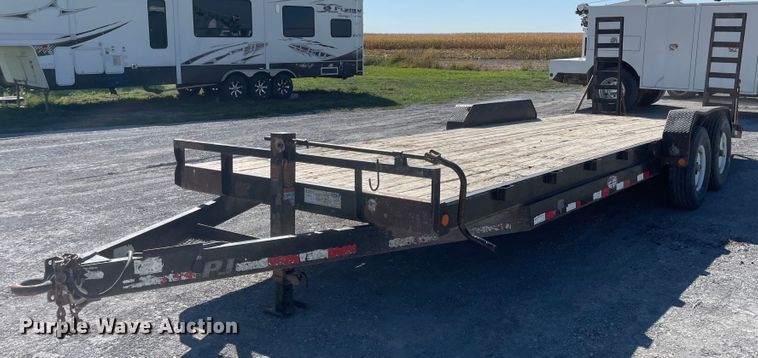 image for item JD9252 2012 PJ CC242  equipment trailer