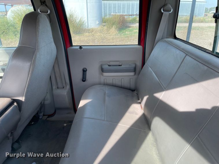 image for item JD9329 2008 Ford F550 Super Duty XL  Crew Cab truck cab and chassis