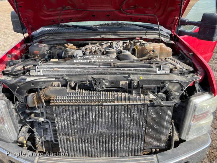 image for item JD9329 2008 Ford F550 Super Duty XL  Crew Cab truck cab and chassis