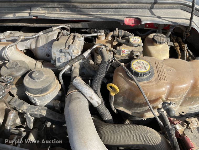 image for item JD9329 2008 Ford F550 Super Duty XL  Crew Cab truck cab and chassis