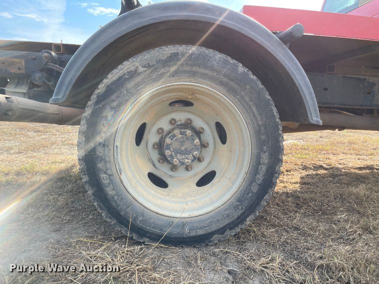 image for item JD9329 2008 Ford F550 Super Duty XL  Crew Cab truck cab and chassis