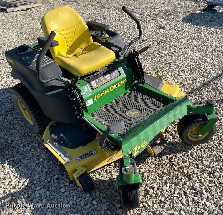 image for item JD9333 2008 John Deere Z445  ZTR lawn mower