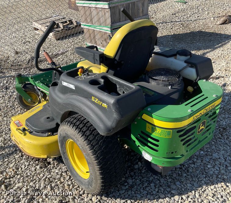 image for item JD9333 2008 John Deere Z445  ZTR lawn mower