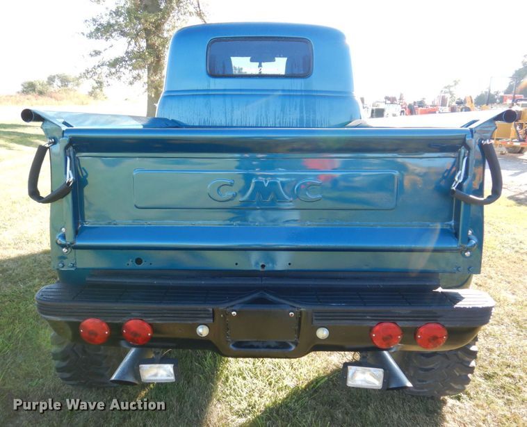 image for item JL9948 1952 GMC  pickup truck body with 1978 Chevrolet K20 chassis