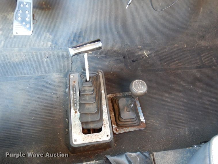 image for item JL9948 1952 GMC  pickup truck body with 1978 Chevrolet K20 chassis