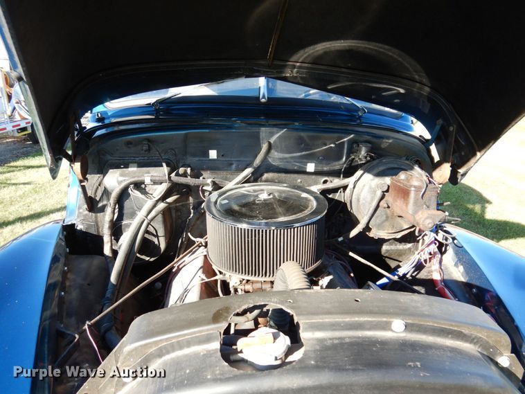 image for item JL9948 1952 GMC  pickup truck body with 1978 Chevrolet K20 chassis