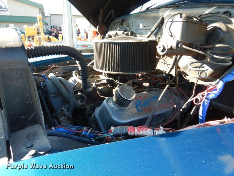 image for item JL9948 1952 GMC  pickup truck body with 1978 Chevrolet K20 chassis