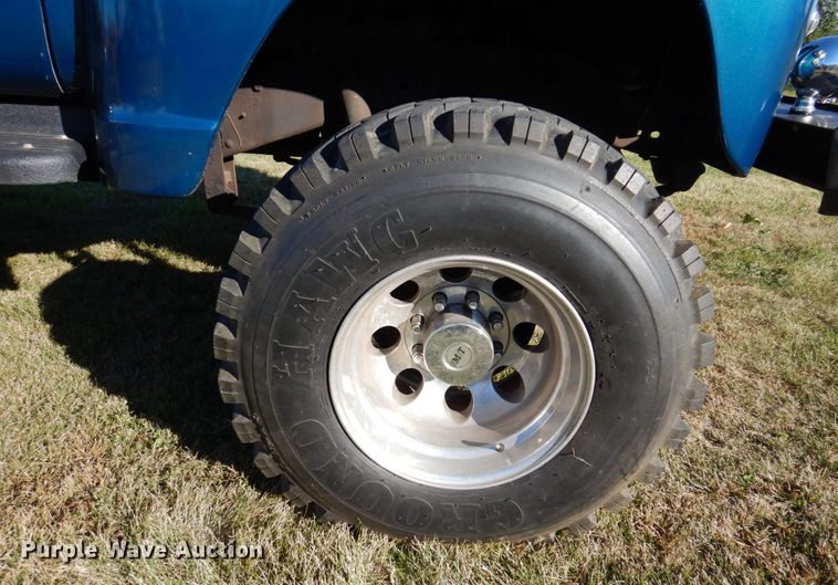 image for item JL9948 1952 GMC  pickup truck body with 1978 Chevrolet K20 chassis